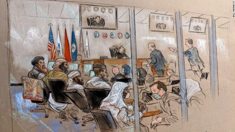 Edhe pas njëzet vjetëve, po vazhdon gjykimi ndaj pesë të akuzuarve për sulmet terroriste të 11 shtatorit në SHBA
