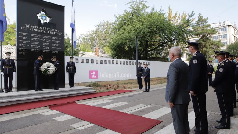 22 vjet nga themelimi i Policisë së Kosovës, nderohen policët e rënë në detyrë