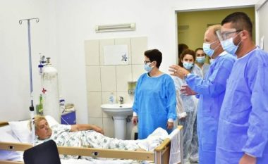 Në Spitalin e Pejës, 50 pacientë me COVID-19 janë në gjendje të rëndë