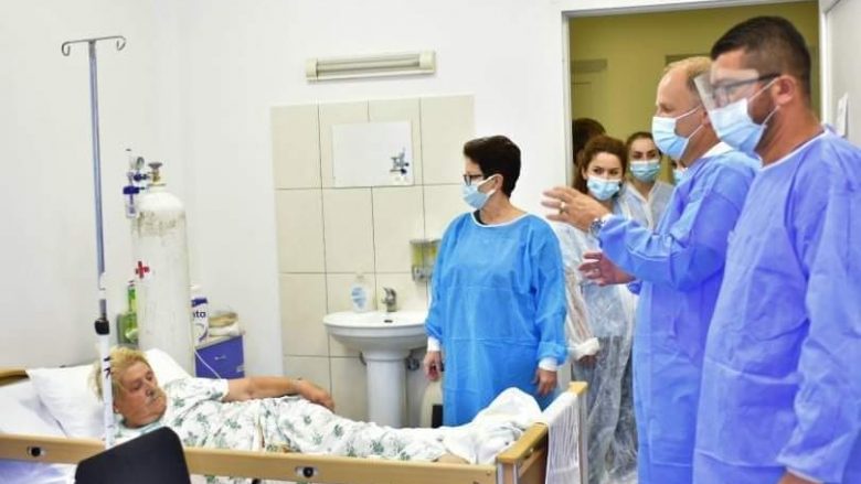 Në Spitalin e Pejës, 50 pacientë me COVID-19 janë në gjendje të rëndë