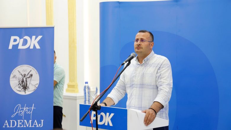 Vritet Astrit Ademaj, kandidat i PDK-së për kryetar të Pejës