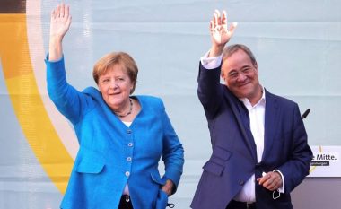 Merkel në tubimin e fundit si kancelare mbështet Laschetin: Votoni për të në emër të së ardhmes