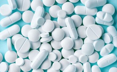 Paracetamoli: Konsumimi i tepërt i ilaçit popullor mund të çojë në dështim të mëlçisë