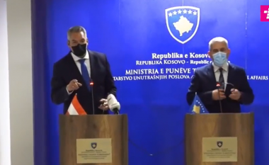 Ministri i Brendshëm i Austrisë: Policia e Kosovës në veri po bën gjënë e duhur dhe po vepron me kujdes, edhe pse nuk e kanë të lehtë
