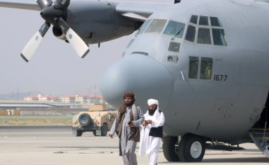 Katari punon me talibanët për rihapjen e aeroportit në Kabul
