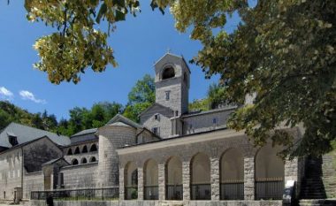 Vendimi i Qeverisë së Malit të Zi: Manastiri i Cetinjes në duart e shtetit – nuk ka tjetërsim