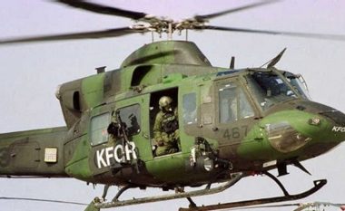 Helikopteri i KFOR-it patrullon mbi Jarinë