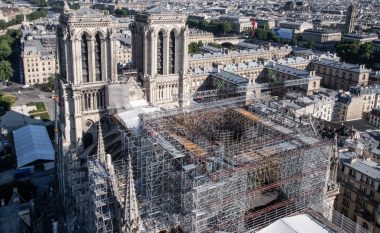 Katedralja Notre Dame në Paris pritet të rihapet në vitin 2024
