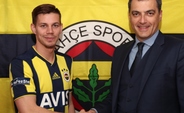 Fenerbahce bëri gafën e dekadës kur paratë për blerjen e një lojtari i pagoi te një shitës makinash – Empoli priste, ndërsa gjykata më në fund iu dha të drejtë turqve