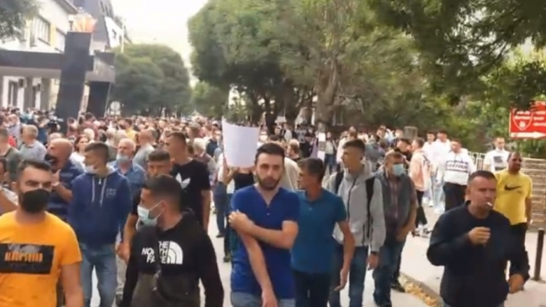 Arrestohen edhe dy persona për pjesëmarrje në protestën e djeshme në Tetovë