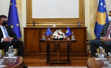 Lajçak flet për takimin ne Konjufcën: Kuvendi luan rol të rëndësishëm në procesin e dialogut