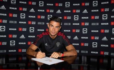 Ronaldo sugjeron se do të qëndrojë te United për tri apo katër vite