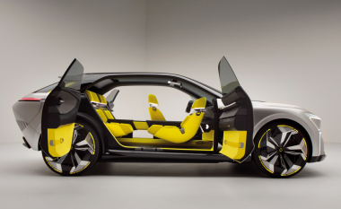 Renault fiton çmimin për modelin më kreativ në Festivalin Ndërkombëtar Automobilistik