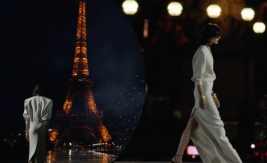 Modelja nga Kosova, Sihana Shalaj, hap sfilatën e markës “Yves Saint Laurent”