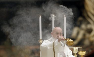 Papa Françesku: Disa dëshironin të më shihnin të vdekur dhe po përgatiteshin për të zgjedhur një tjetër Papë