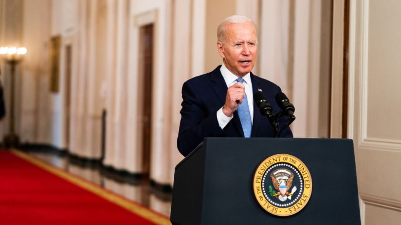 Biden bën thirrje për unitet ndërsa SHBA kujton sulmet e 11 shtatorit