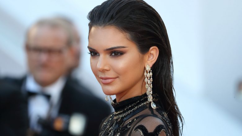 Kendall Jenner emërohet drejtoreshë kreative e shtëpisë së modës “FWRD”