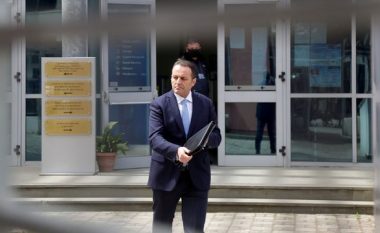Ish-kryeprokurori i përgjithshëm Adriatik Llalla dënohet me 2 vite burg
