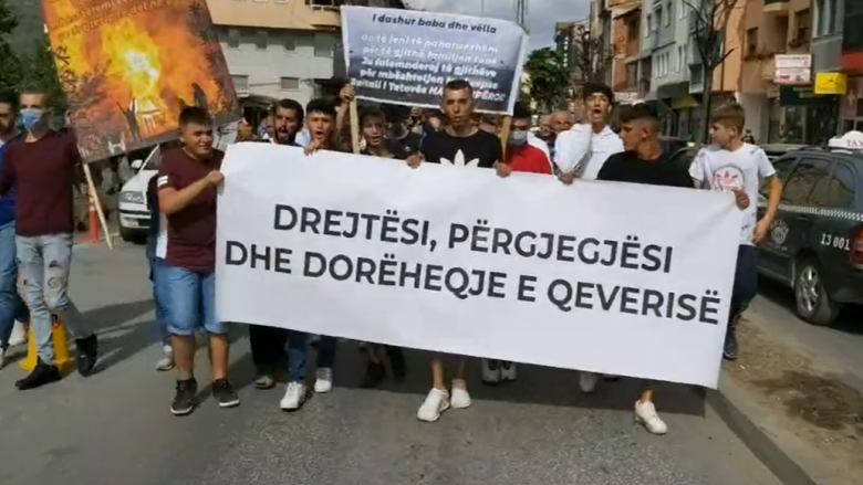 Dënim me kusht për protestuesit për tragjedinë në Tetovë