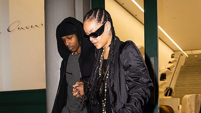 Rihanna dhe ASAP Rocky pas debutimit si çift në Met Gala, shfaqen dorë për dore në New York