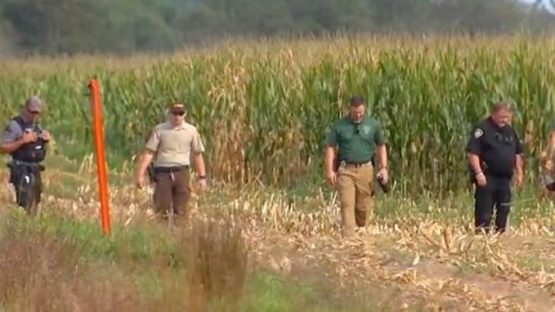 Katër miq kaluan mbrëmjen në një bar, të nesërmen u gjetën të vdekur në një fushë misri – detajet e ngjarjes që ka lënë ‘të hutuar’ edhe autoritetet në Wisconsin
