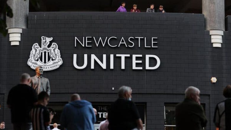Zyrtare: Newcastle United kalon në duart e sheikëve, premtojnë trofe edhe në Evropë