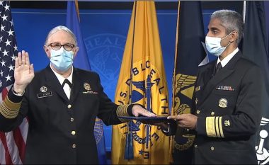 Transgjinorja e parë admirale, Biden emëron Rachel Levine në krye të departamentit për shëndet publik