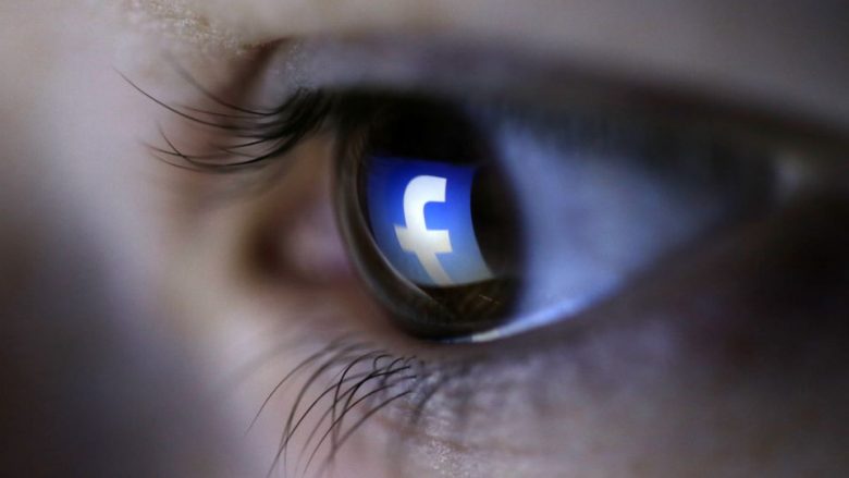 Punonjësit e Facebook nuk po mund të futen nëpër zyrat e tyre, bie tërë sistemi – nuk po u punojnë kartelat për tu futur në ndërtesë