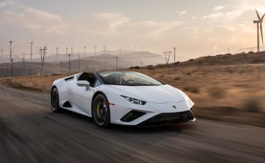 Danezi deshi ta provonte shpejtësinë e Lamborghinit sapo e mori të ri nga salloni – përfundoi në radarin e policisë dhe mbeti pa të