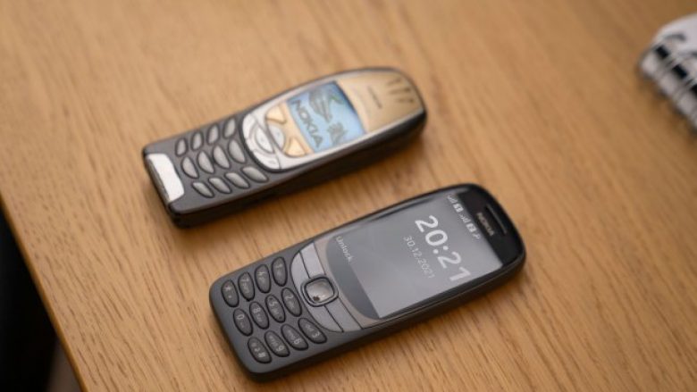 Telefoni legjendar Nokia 6310 është rikthyer, 20 vjet pas prezantimit të origjinalit