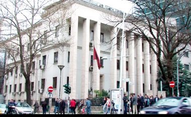 Shqipëri: Gjykata e Lartë ka 36 mijë dosje, prej tyre 18 mijë për çështje divorci dhe 12 mijë padi ndaj shtetit