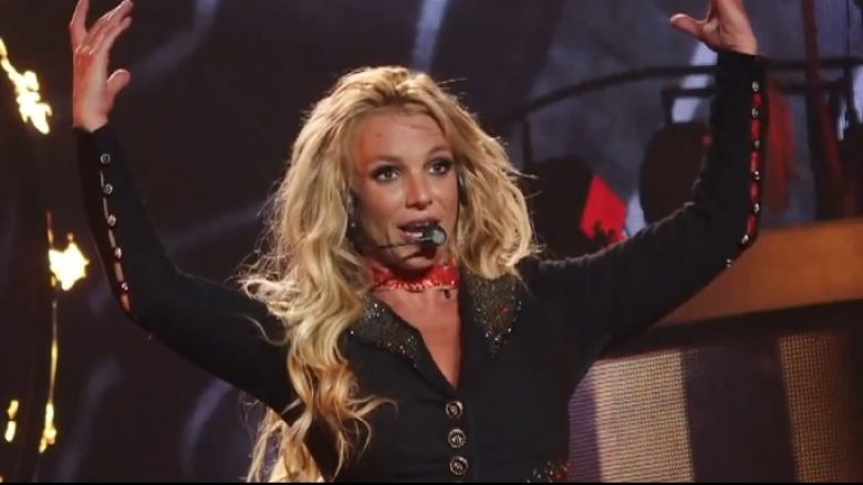 Mes betejës së kujdestarisë, Britney Spears mund të mos performojë më