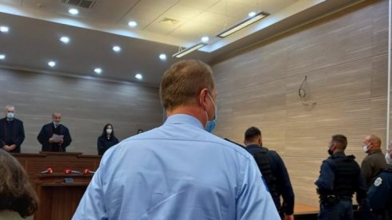Goran Stanishiq dënohet me 20 vjet burg për vrasjen e 13 civilëve gjatë luftës në Kosovë