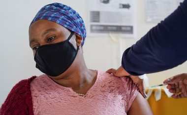 OBSH-ja: Gati 86 për qind e rasteve me coronavirus në Afrikë nuk janë regjistruar