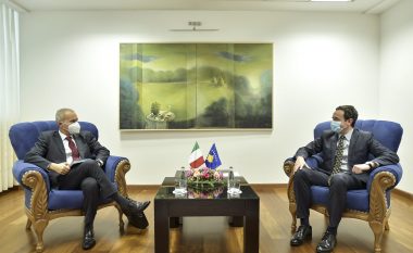 Kurti takon ambasadorin De Riu: Italia, ndër nga partnerët më të rëndësishëm të Kosovës