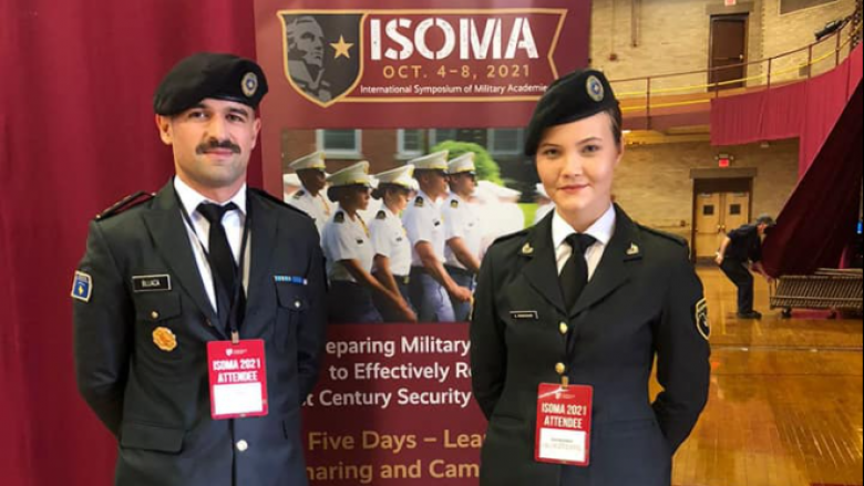 Kapiten Lirim Bllaca dhe Kadet Lisa Ramadani përfaqësojnë Kosovën në Simpoziumin Ndërkombëtar të Akademive Ushtarake