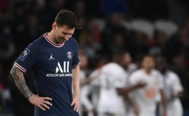 Lionel Messi dëmtohet dhe luan vetëm 45 minuta ndaj Lille, ende mbetet pa gol në Ligue 1
