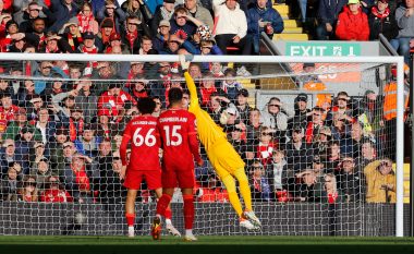 Liverpooli ndalet nga Brighton në super ndeshjen që u shënuan katër gola