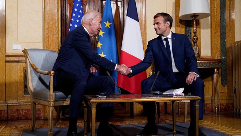 Biden takohet në Romë me homologun e tij, Emmanuel Macron