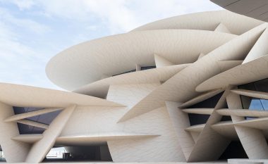 Si e frymëzojnë arkitekturën vendase traditat dhe kultura e Katarit?