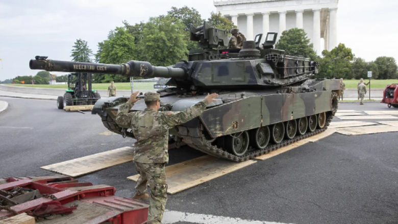 Tanku amerikan M1 Abrams është më i mirë në botë – shikoni disa nga karakteristikat e tij