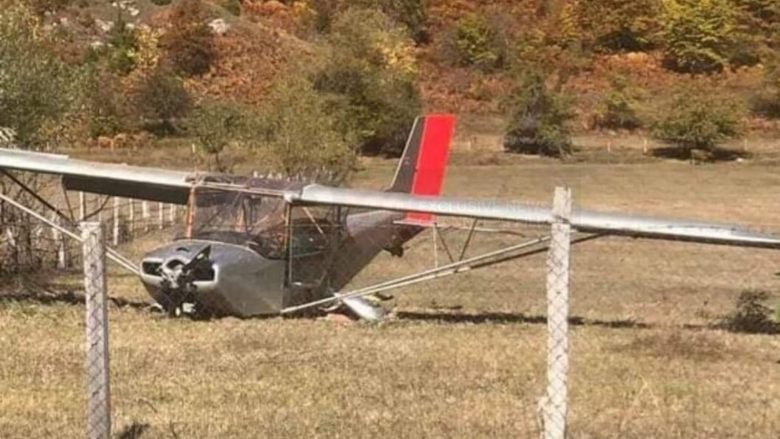 Rrëzohet një avion në Shkodër, piloti dhe pasagjeri braktisin mjetin