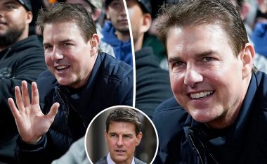 Tom Cruise duket si person krejtësisht tjetër në një paraqitje të rrallë publike në lojë bejsbolli