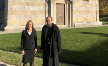 Cramon për kishën ortodokse serbe në Deçan: Qeveria duhet t’i përmbahet aktgjykimit të Kushtetueses