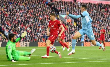 Mbyllet pjesa e parë në derbin mes Liverpoolit dhe Manchester Cityt