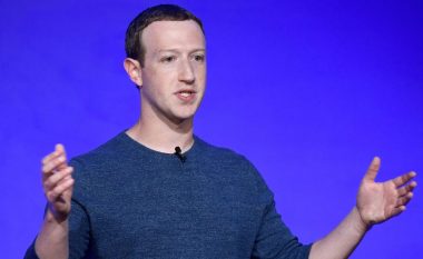 Përdoruesit në Twitter reagojnë pasi pasuria e Zuckerbergut ra me 100 miliardë euro