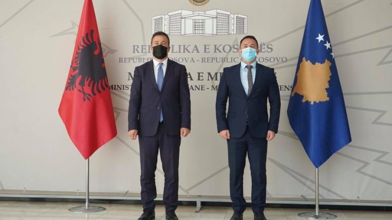 Pas helmimit të qytetarëve në Krujë, FSK e gatshme t’i ofrojë ndihmë Shqipërisë