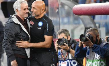 Sa e rrallë, aq edhe e çuditshme: Katër klubet në garë për titullin e Serie A, nuk do t’i kenë trajnerët në bankinë për xhiron e ardhshme
