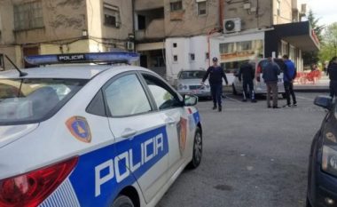 Tenton t’i shpëtojë dhunës së bashkëshortit, gruaja hidhet nga kati i dytë i banesës në Tiranë
