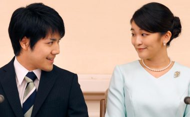 Princesha Mako e Japonisë martohet me një njeri të thjeshtë, heq dorë nga kurora mbretërore